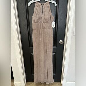 Women’s Formal Dress Prom Dress Size 4 Silver Taupe